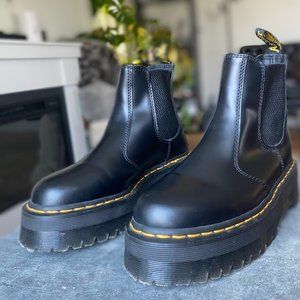 Dr. Martens 2976 Polished Smooth Platform Chelsea Boot